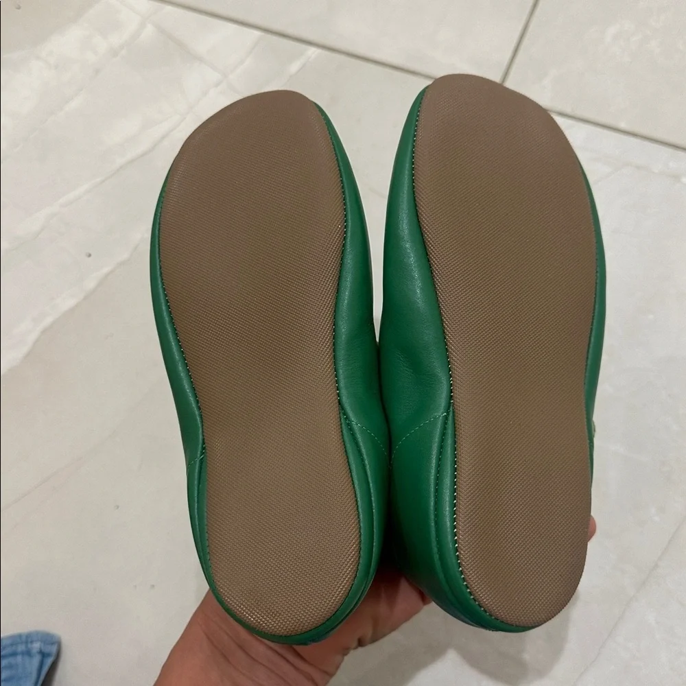 flora & Henri  Made in Italy Green Kids Mary Jane Shoes 31